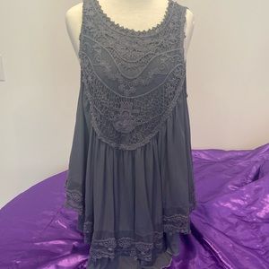 NWOT- Isle of Paradiso top